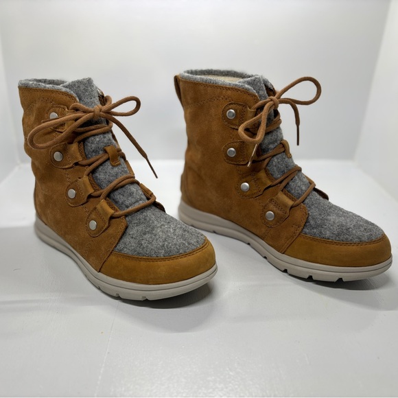 Sorel Women's Kinetic Conquest waterproof boot size 8.5 - Picture 2 of 11